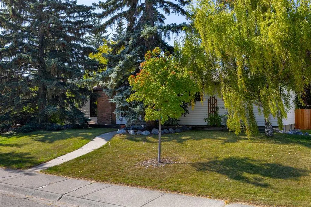 151 Waterloo Drive SW