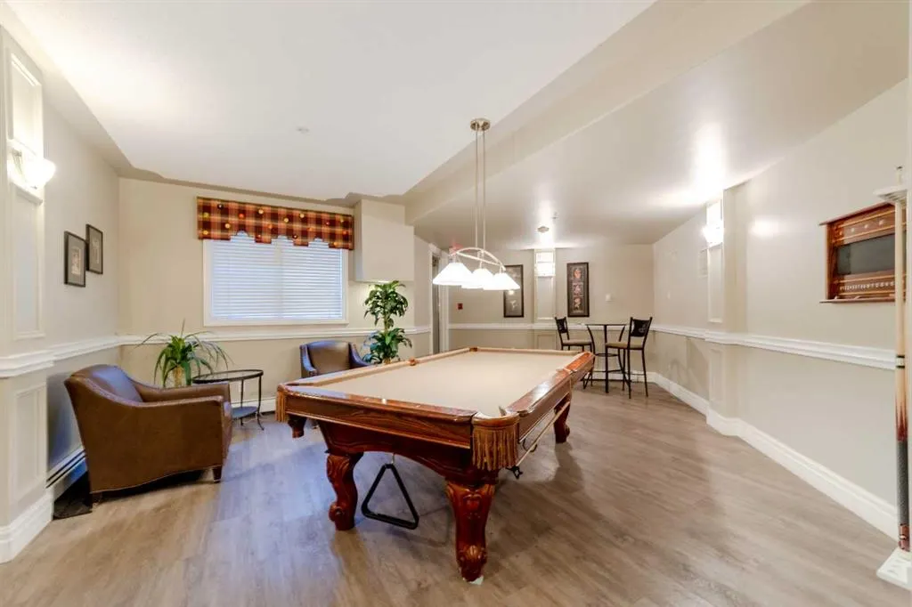 2416 Erlton Street SW, #303