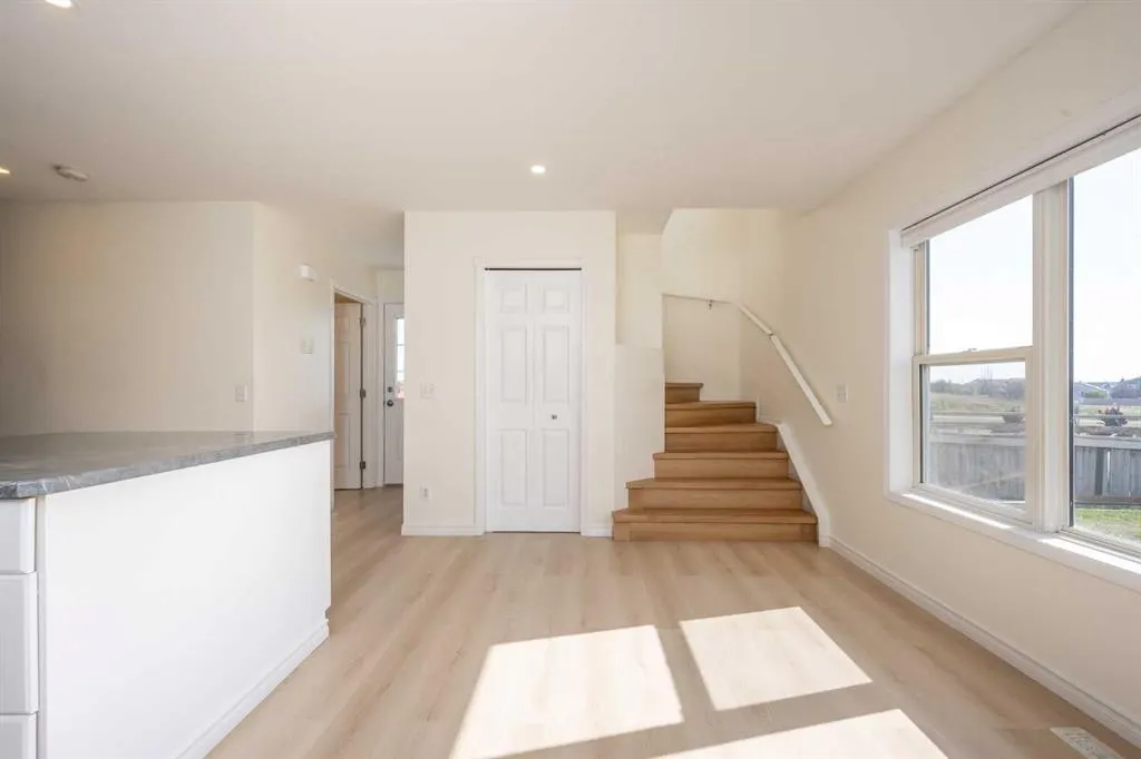 100 Tarington Park NE
