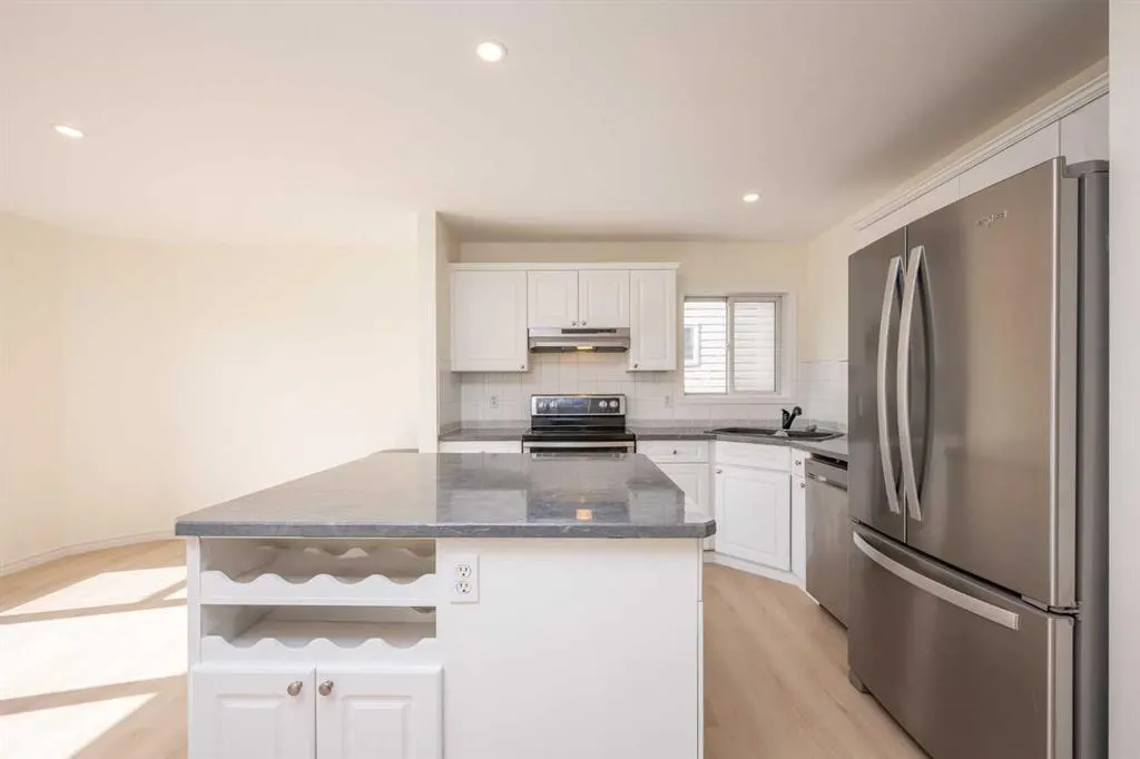 100 Tarington Park NE