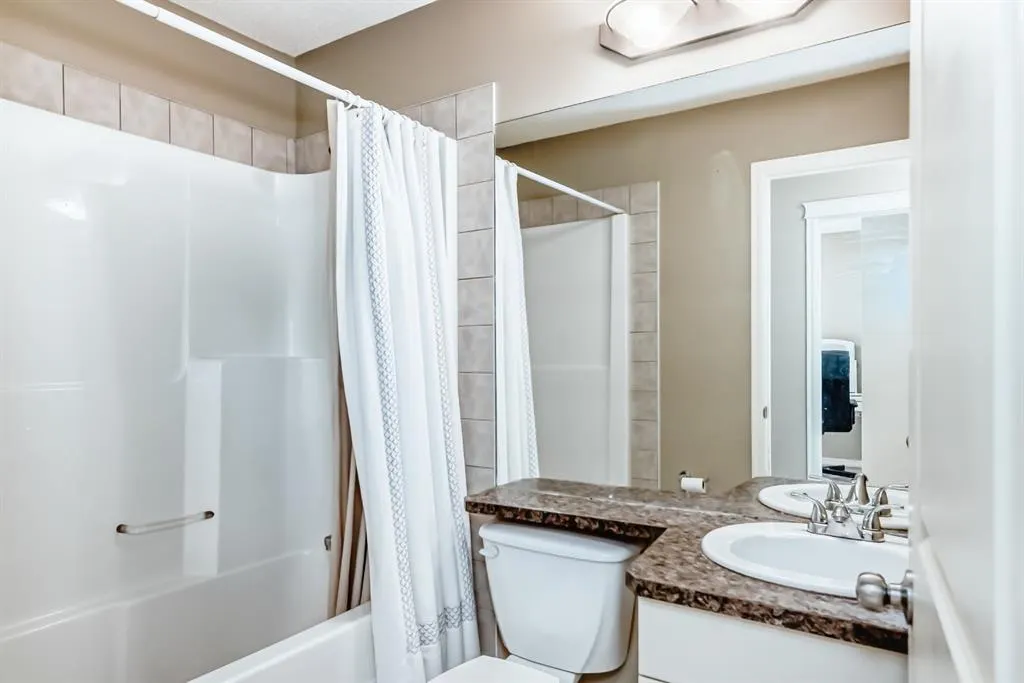 150 Tuscany Summit Heath NW