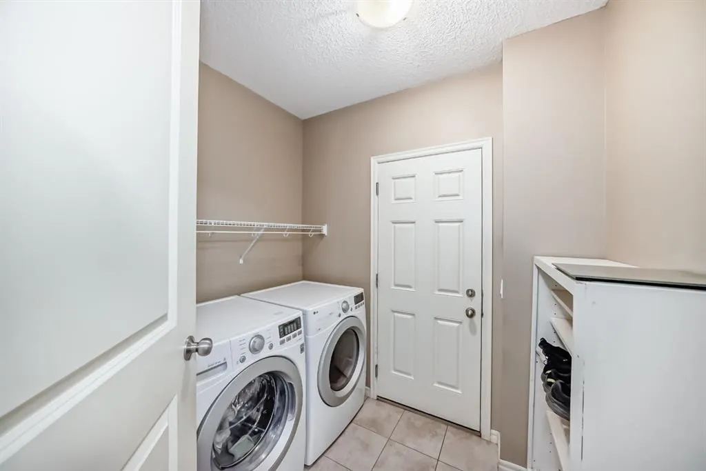 150 Tuscany Summit Heath NW