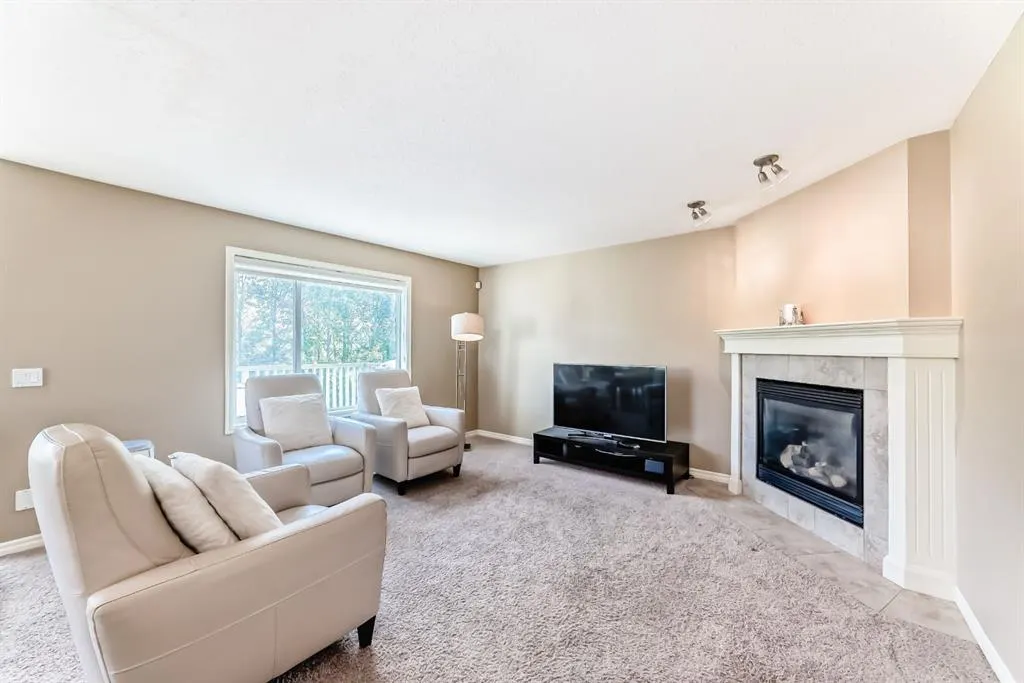 150 Tuscany Summit Heath NW