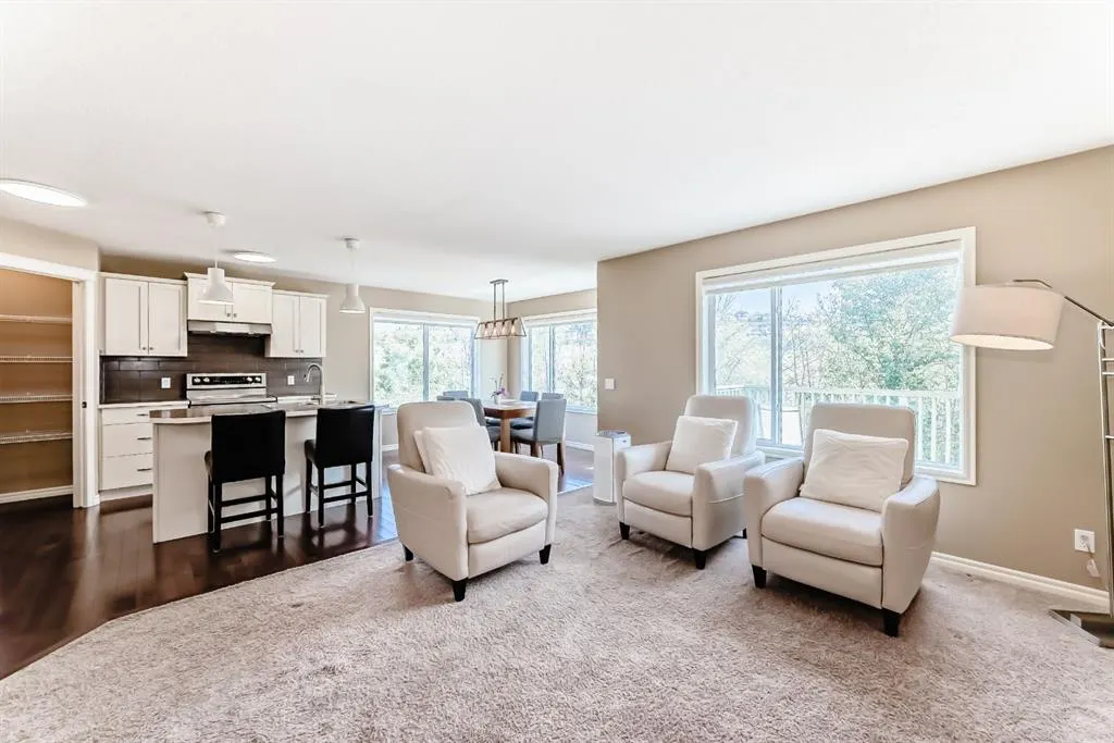 150 Tuscany Summit Heath NW