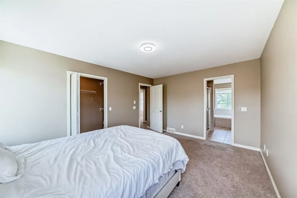 150 Tuscany Summit Heath NW