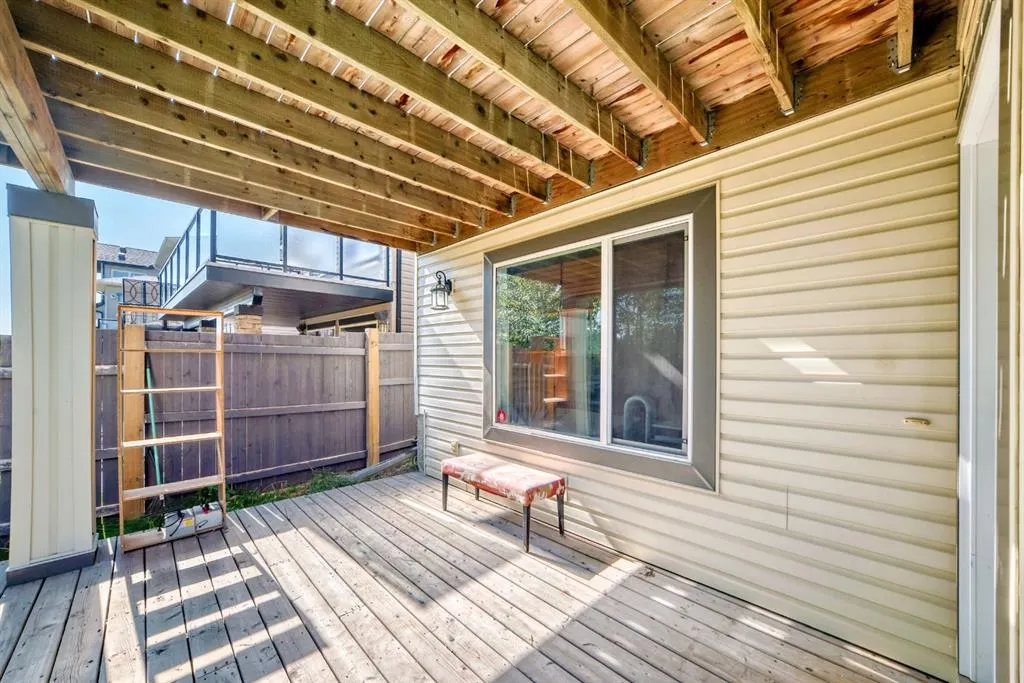 150 Tuscany Summit Heath NW