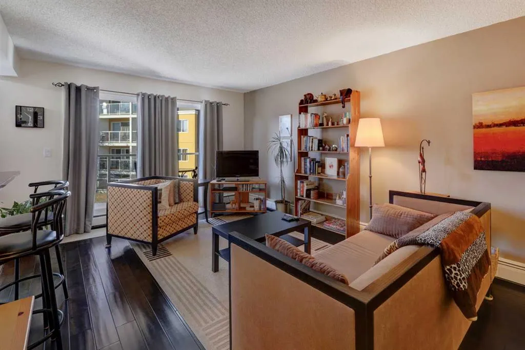 4455D Greenview Drive NE, #303
