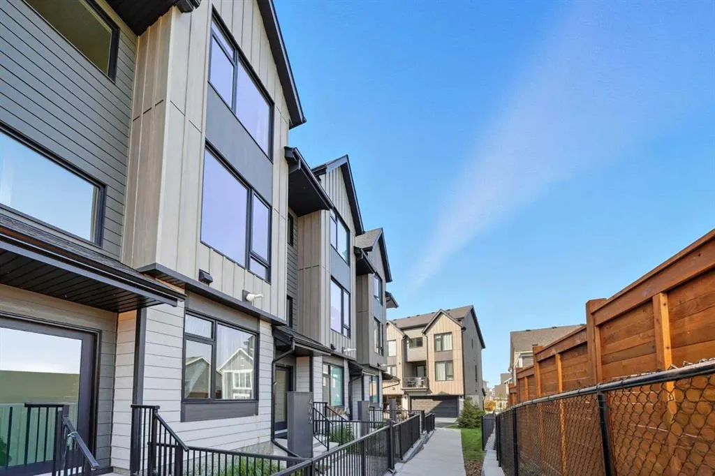 85 Sage Hill Heights NW, #405