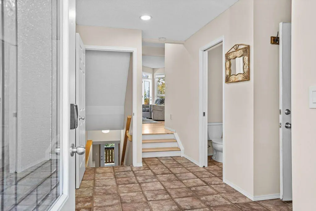 808 Lawrence Grassi Ridge