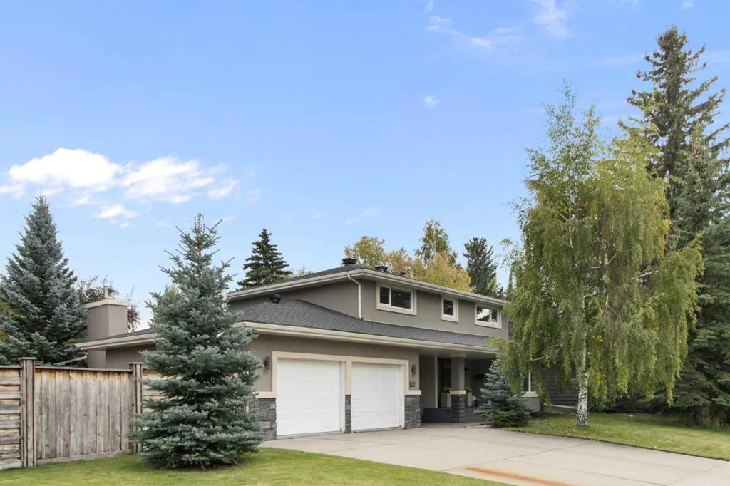 152 Lake Mead Crescent SE