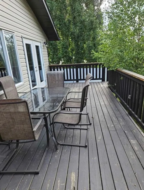 114 Poplar Drive