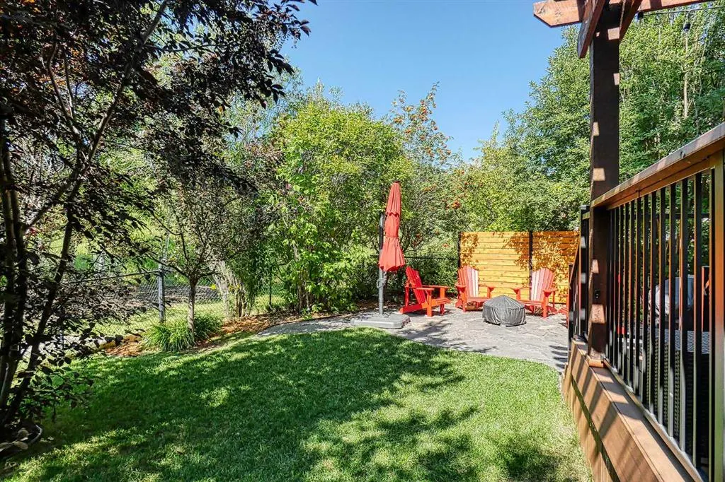 122 Discovery Ridge Gardens SW