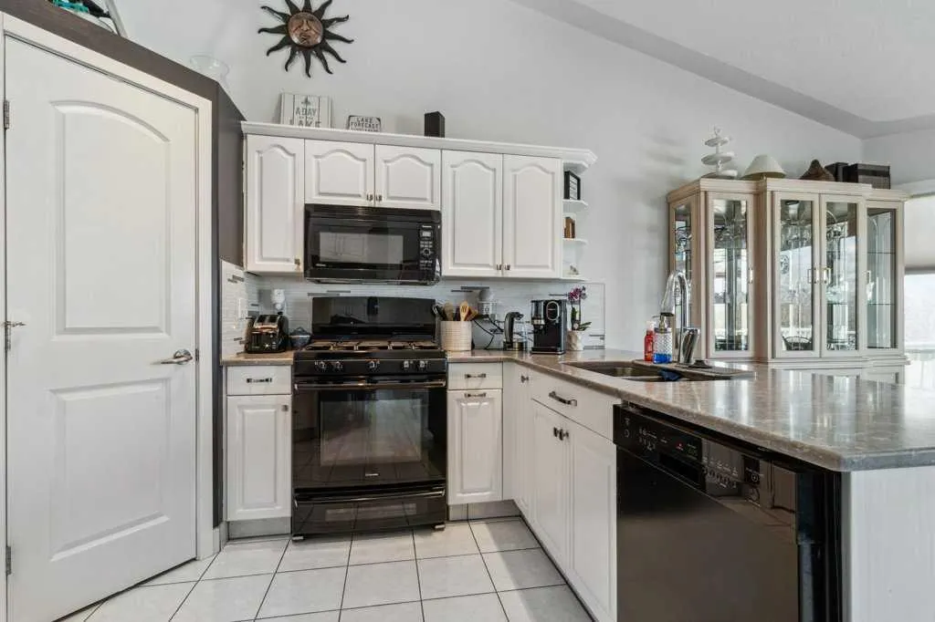 9 Fern Glade Crescent