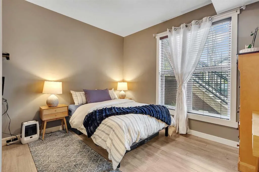 146 West Springs Road SW