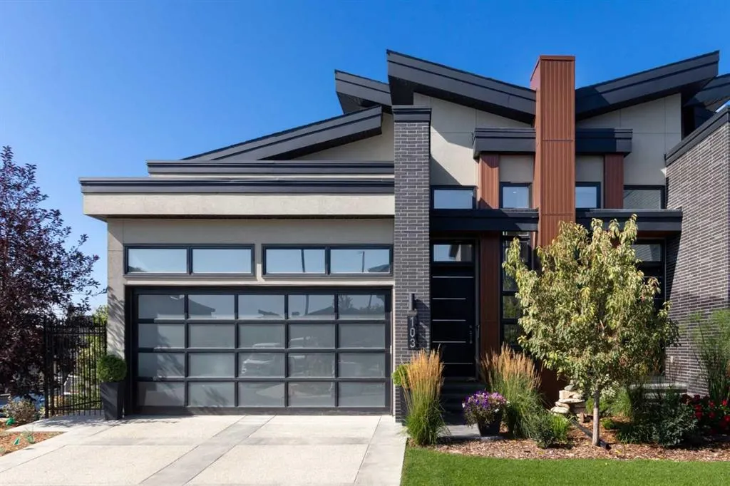 103 Elveden Court SW