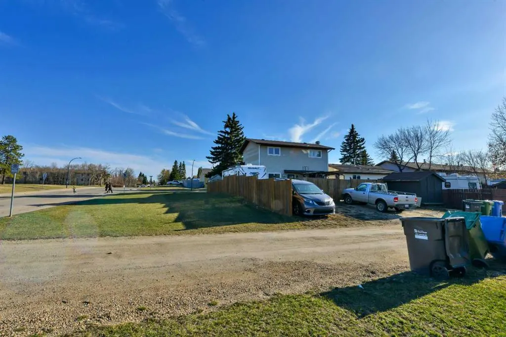 2 Greenham Drive