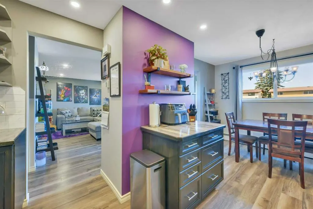 2 Greenham Drive