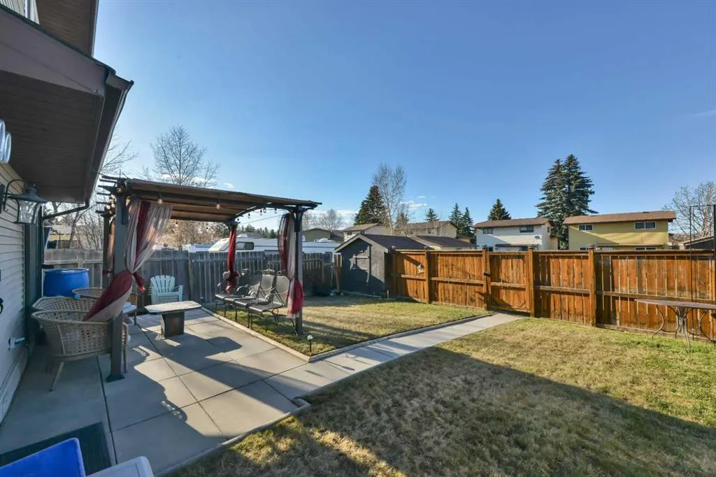 2 Greenham Drive