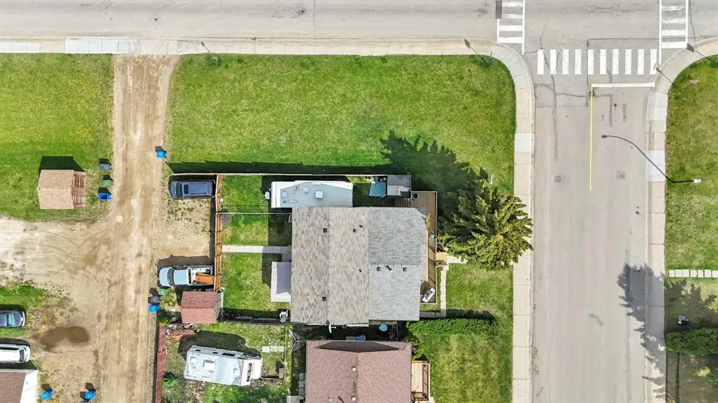 2 Greenham Drive