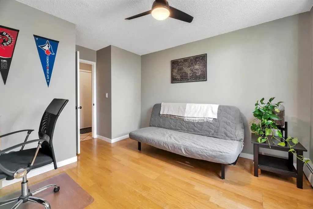 320 24 Avenue SW, #401