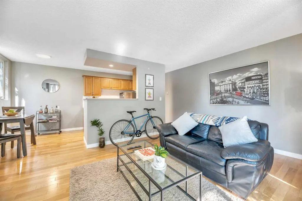 320 24 Avenue SW, #401