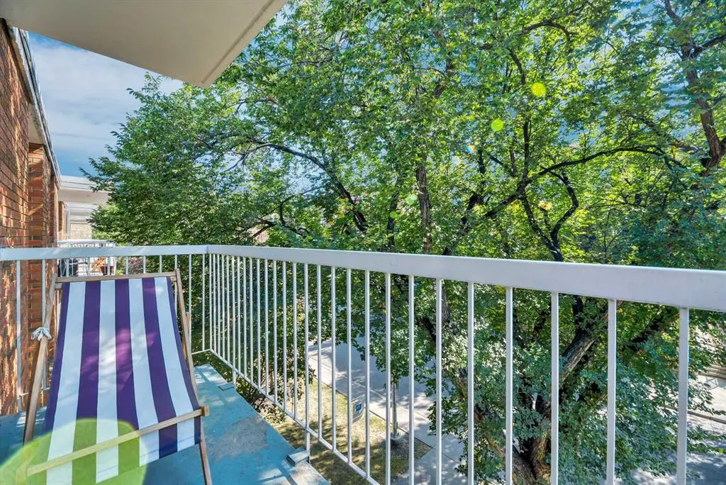320 24 Avenue SW, #401