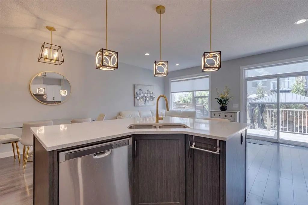 55 Sage Bluff Heights NW