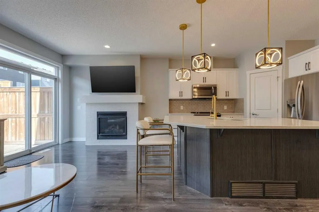 55 Sage Bluff Heights NW