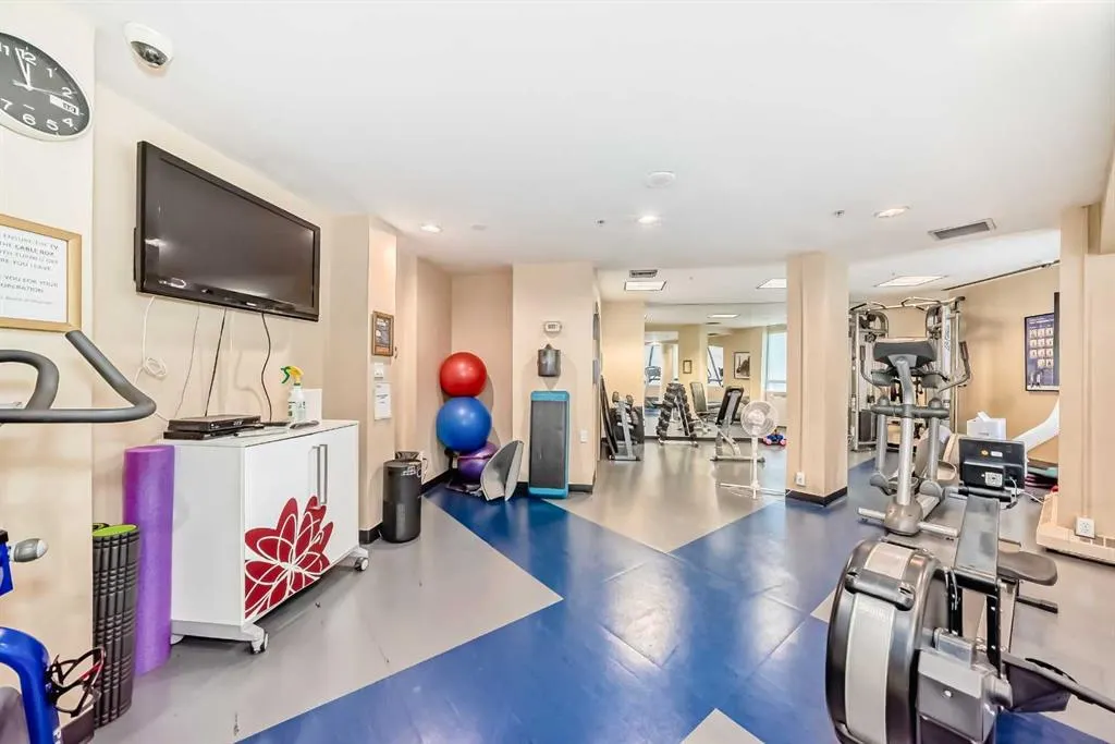 804 3 Avenue SW, #801