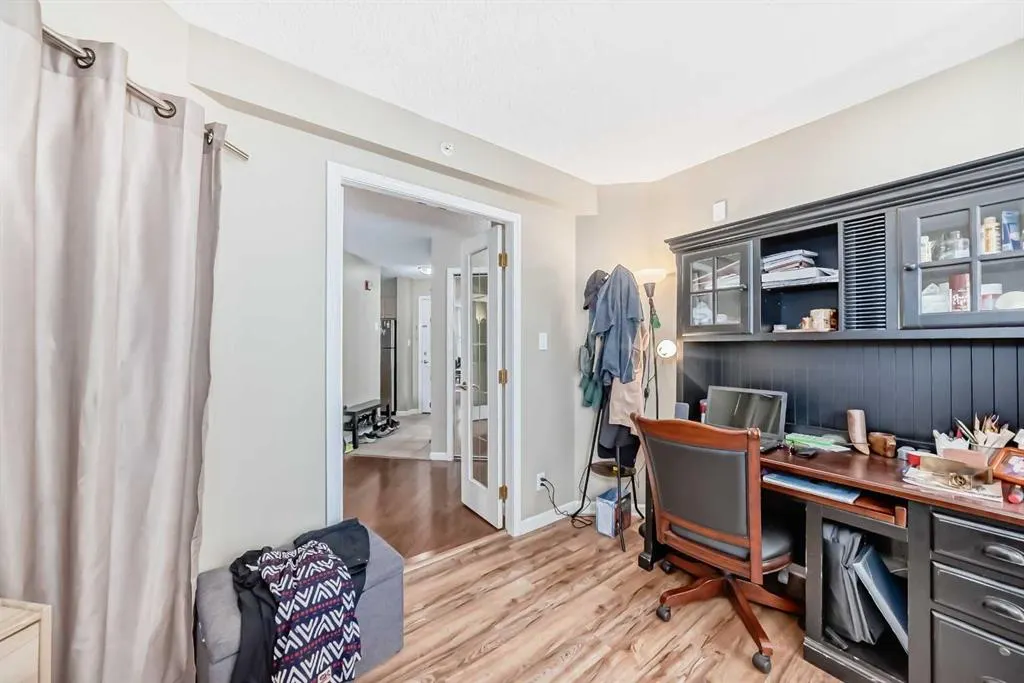 804 3 Avenue SW, #801