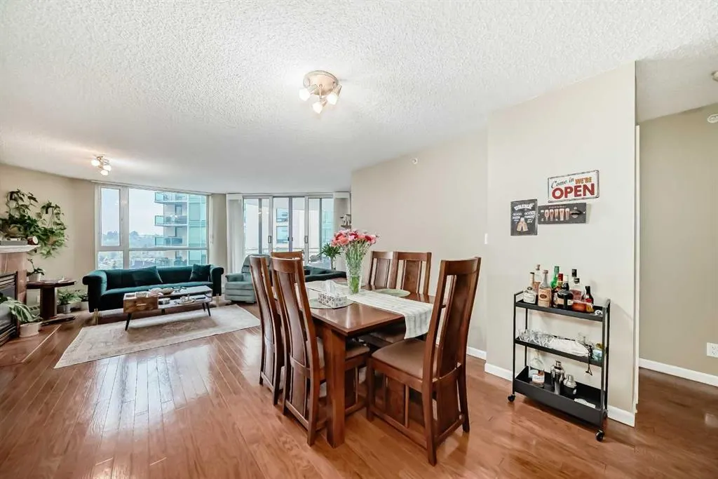 804 3 Avenue SW, #801