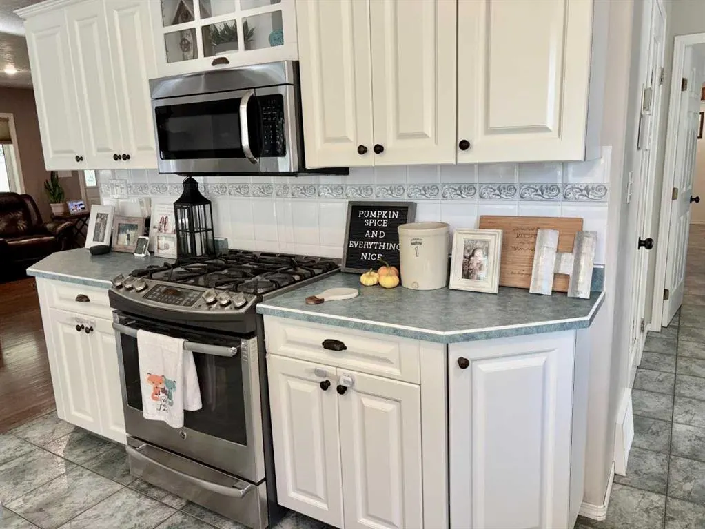 102 Range Road, #51207