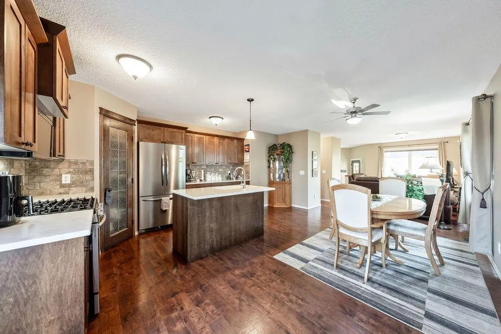 415 SUNRISE Hill