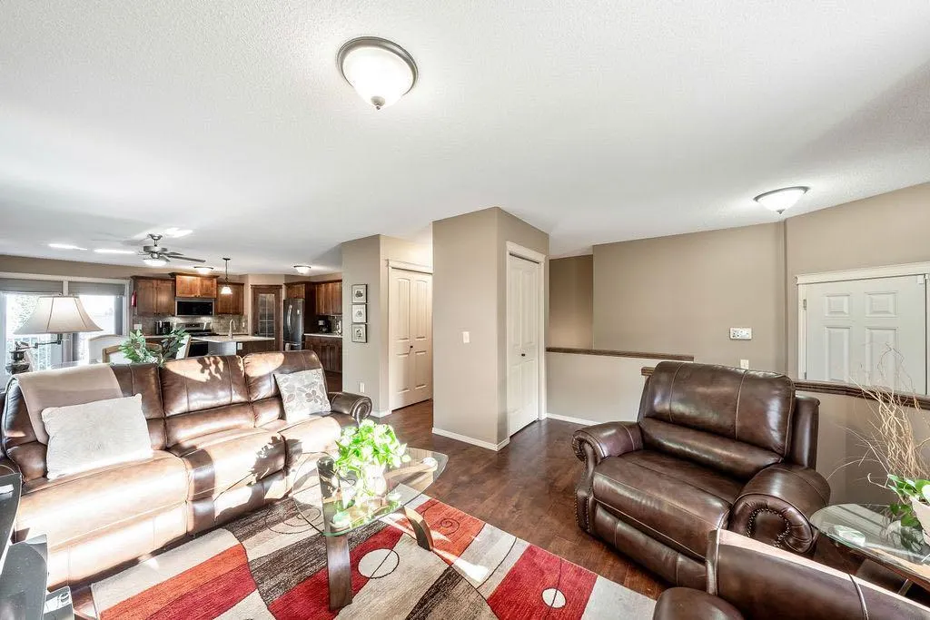 415 SUNRISE Hill