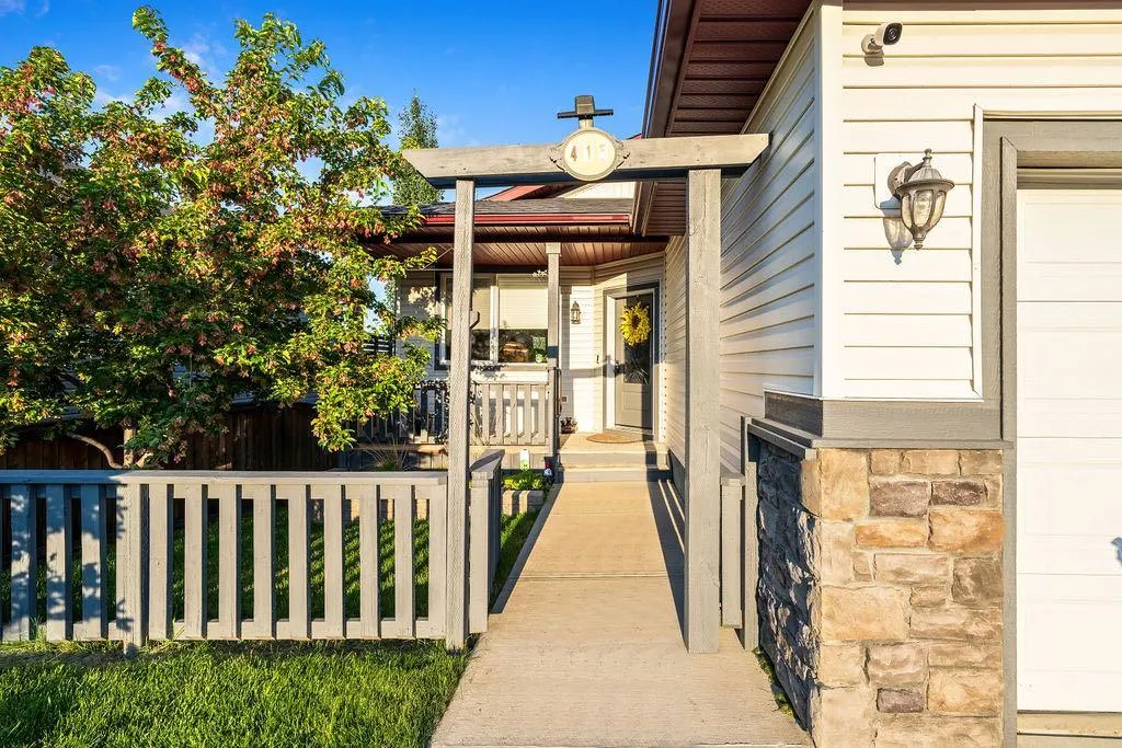 415 SUNRISE Hill