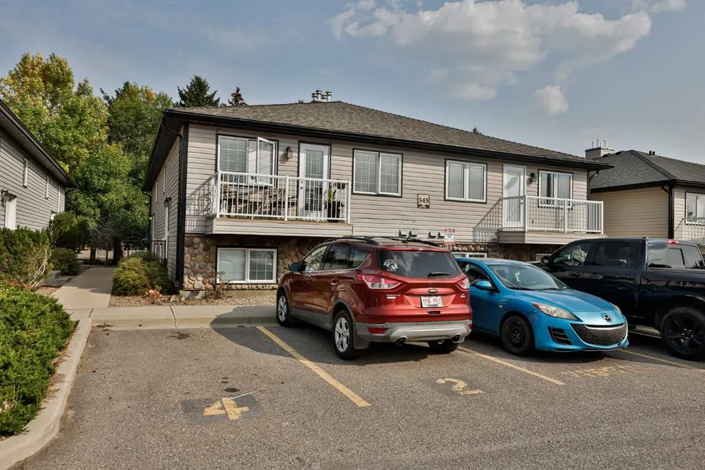 545 9 Avenue N, #4
