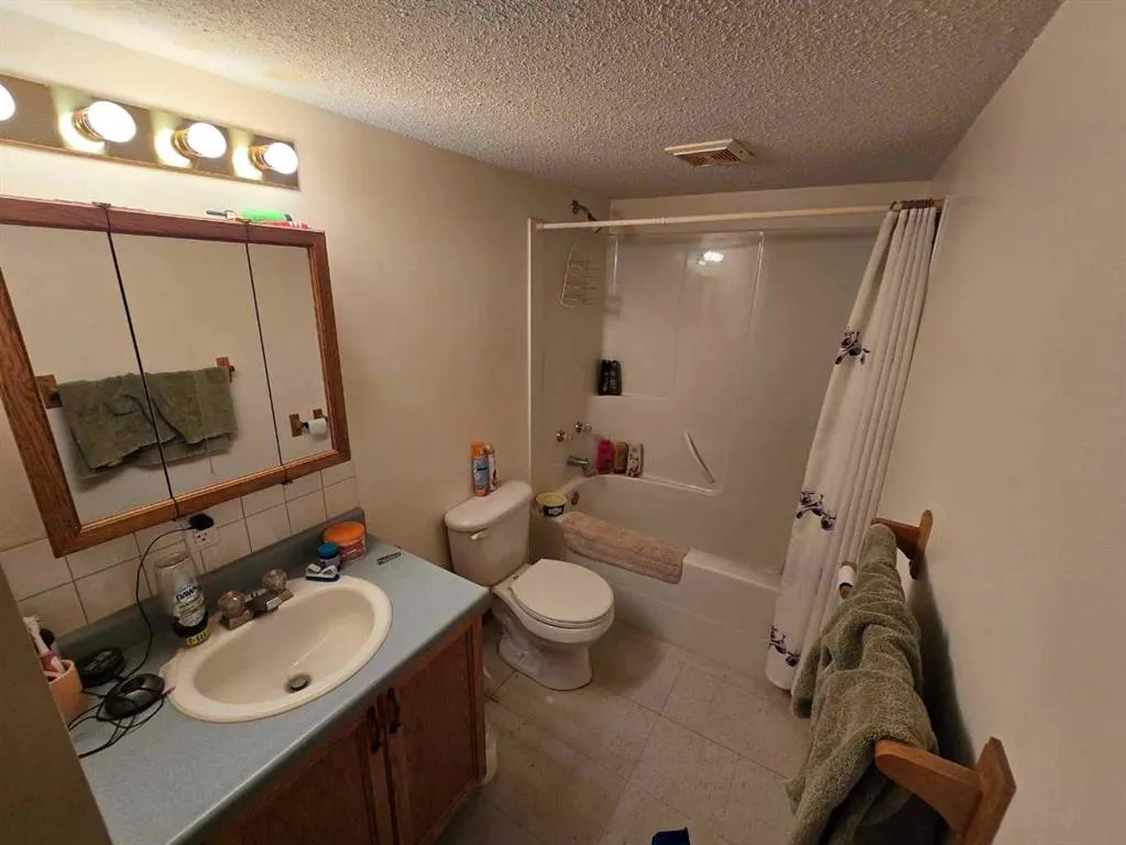 205 Reed Avenue, #1-7