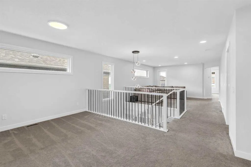53 Amblehurst Gardens NW