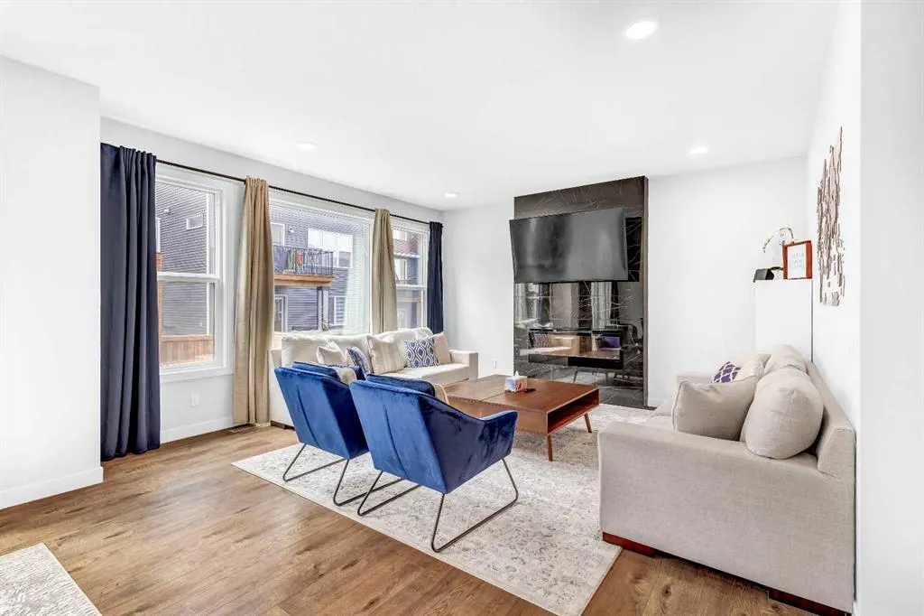 53 Amblehurst Gardens NW
