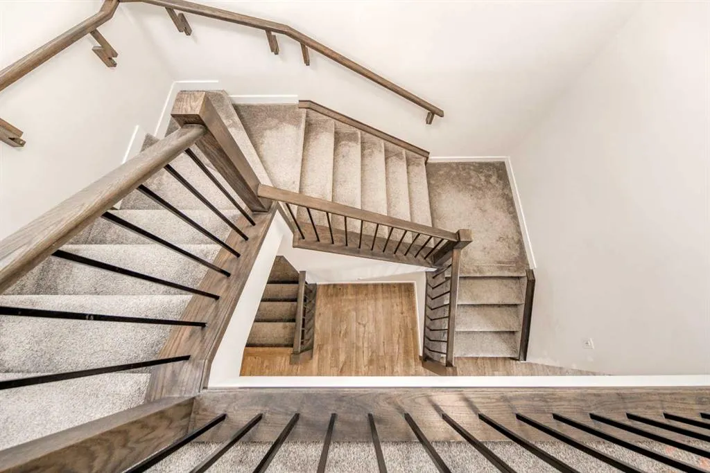 75 Calhoun Hill NE
