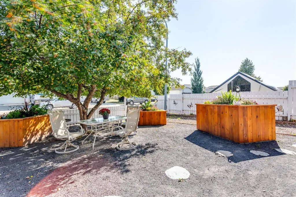 828 Pioneer Drive