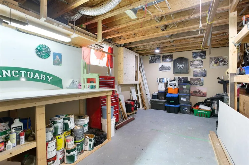 828 Pioneer Drive