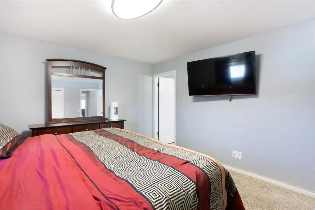 828 Pioneer Drive