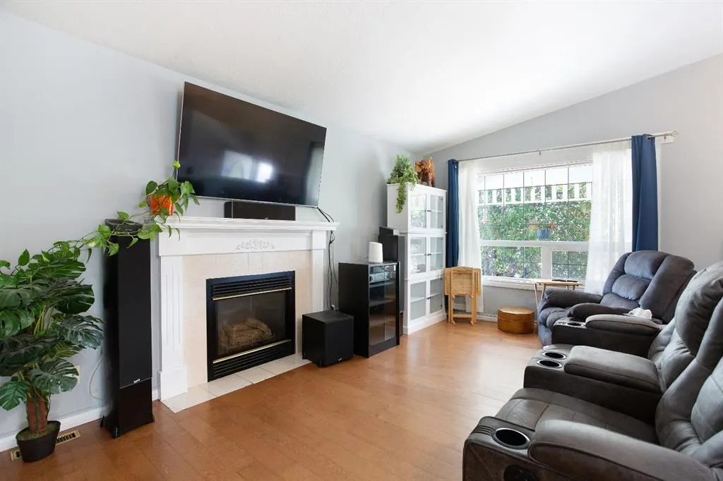 828 Pioneer Drive