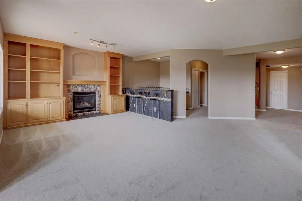 99 Hidden Creek Point NW