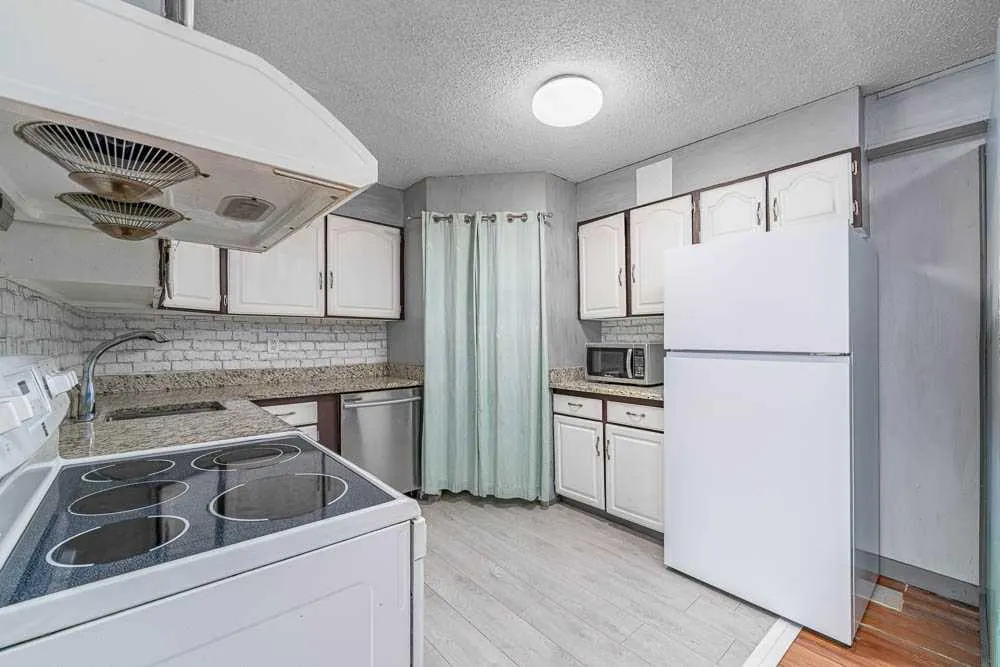 3809 45 Street SW, #51