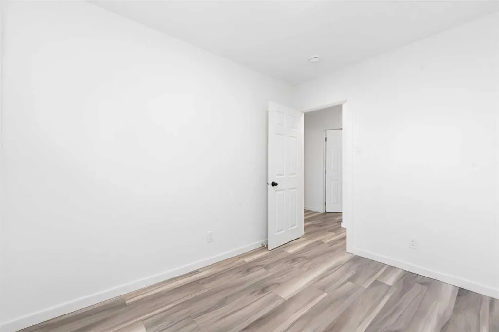 28 Henefer Road SW