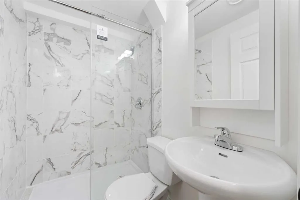 28 Henefer Road SW