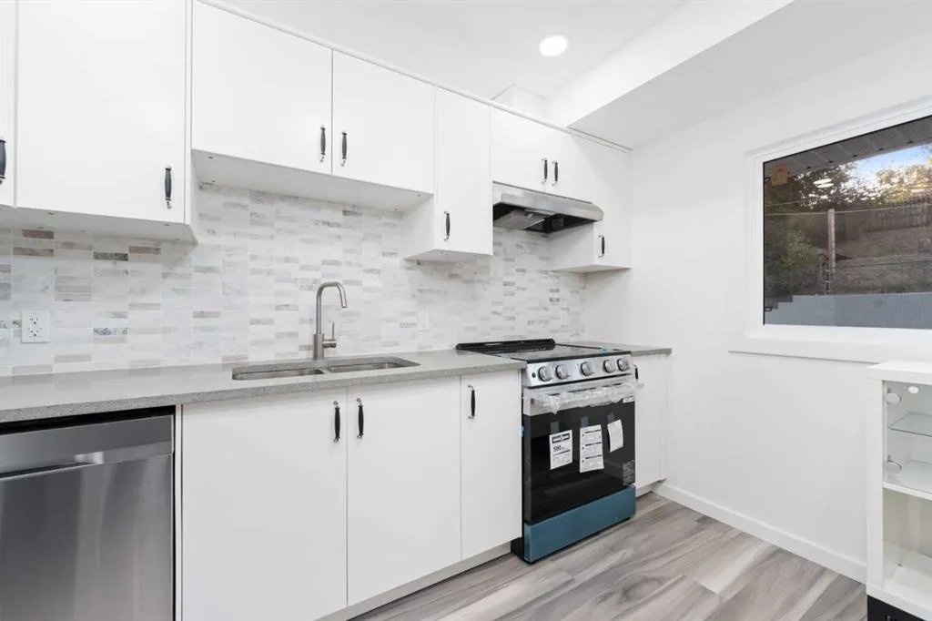 28 Henefer Road SW