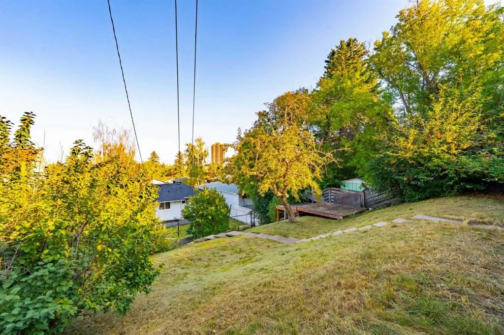 28 Henefer Road SW